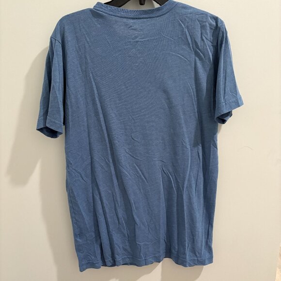 Men's Medium The North Face T-Shirt - Picture 3 of 3